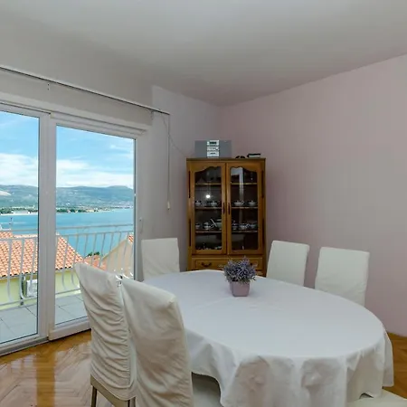 Senija Apartment *